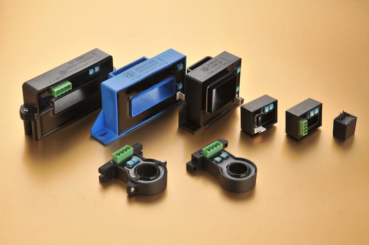 高精度电流传感器.jpg 高精度电流传感器.jpg